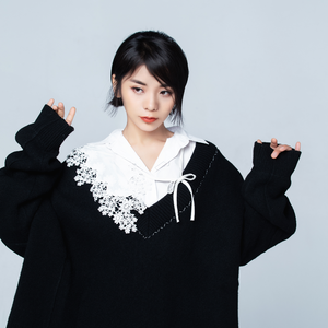 局长边摸边吃奶边做爰张梅
